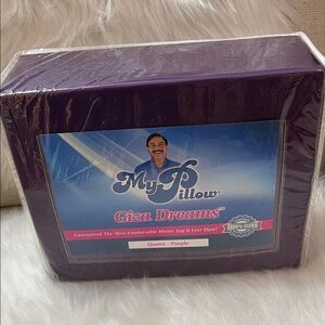 New in package Queen size Egyptian cotton sheets